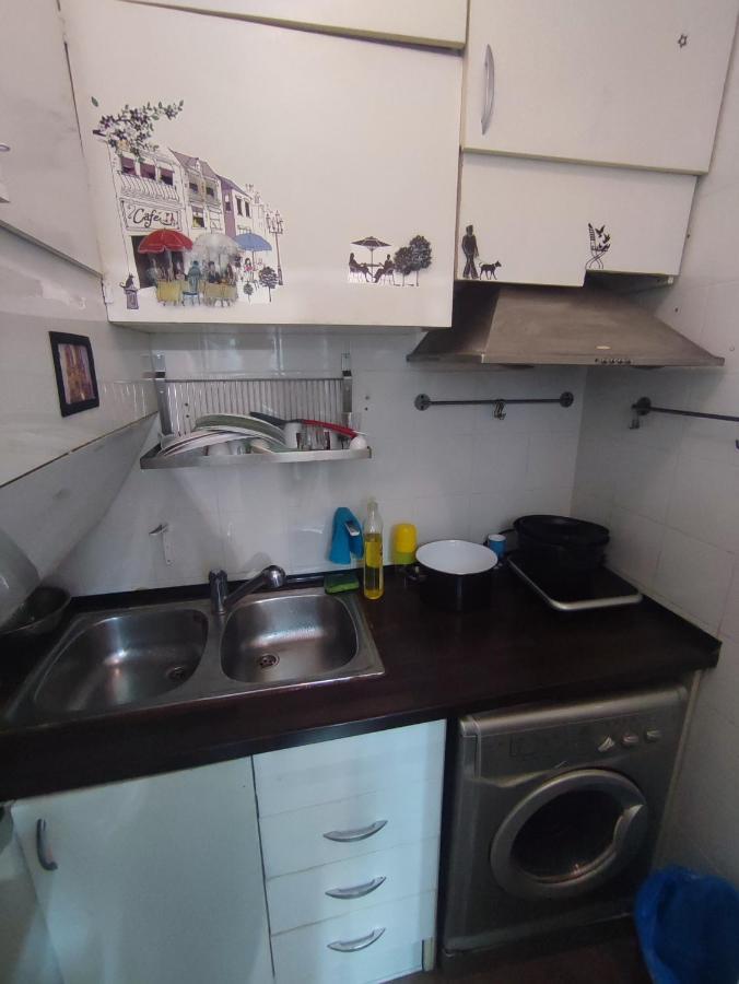 Апартаменты Nice Flat Within Walking Range To The Beach Барселона Экстерьер фото